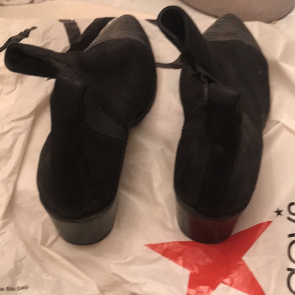 Ladies ankle booties - Picture 3 of 4